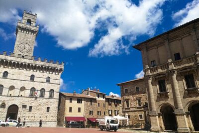 Private Guided Tour of Montepulciano with wine tasting - The Renaissance civic sights: Cathedral, palaces, and the 1500 well