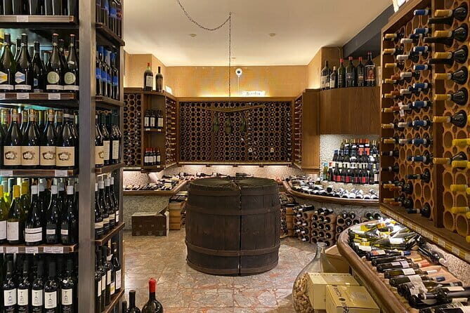 Private Off Road Wine Tour in Chianti from Florence - Buying wine and shipping it home without suitcase gymnastics