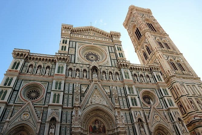 Private Siena, S. Gimignano, Chianti Road and Wine Tasting - Siena with a guide: from Duomo energy to Piazza del Campo