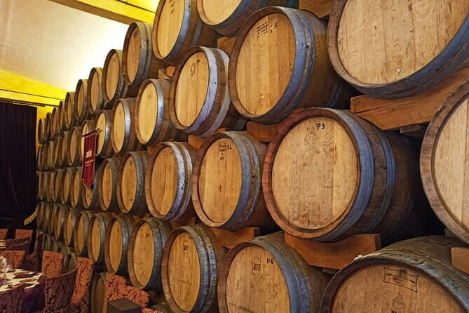 PRIVATE TOUR: Chianti Afternoon tour with visit to 2 wine farms - How the tasting lesson helps you order better in Tuscany