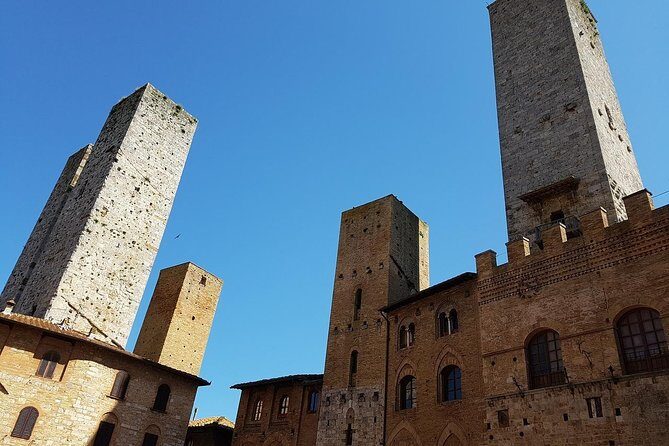 Private Tour in San Gimignano - Duomo time: what you gain by going inside the Collegiata