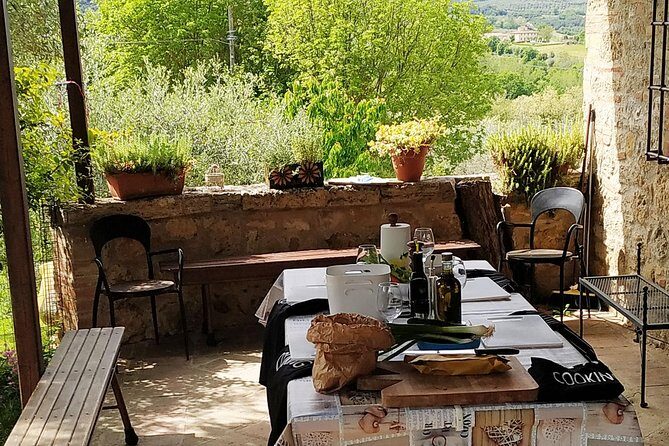 Private Tuscan Cooking Class And Wine Tasting in Radda in Chianti - Why This Private Chianti Class Feels Different