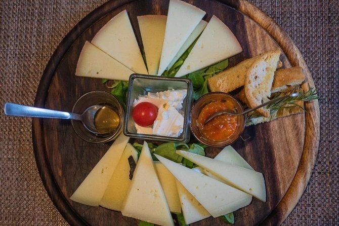 Private Wine, Evo oil & Cheese Tasting - The Start Point and Walking Distance From Town