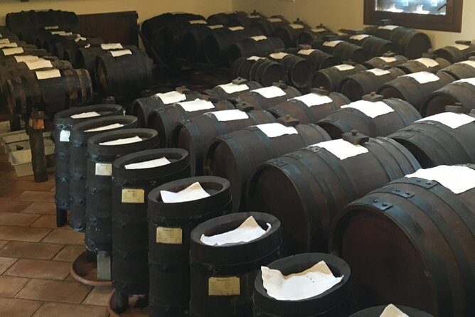 Private Wine, Evo Oils & Balsamic Vinegar Experience with Meal - The meal starts with bruschetta, charcuterie, and cheeses