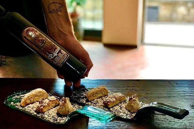 Private Wine & Oil Tasting with Lunch - Podere La Marronaia: The View and the Farm Mood