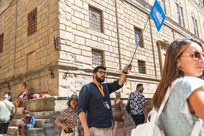 Rome: Tuscany & Montepulciano Day Trip with Lunch & Wine Tasting - Getting from Rome to Val d’Orcia without stress