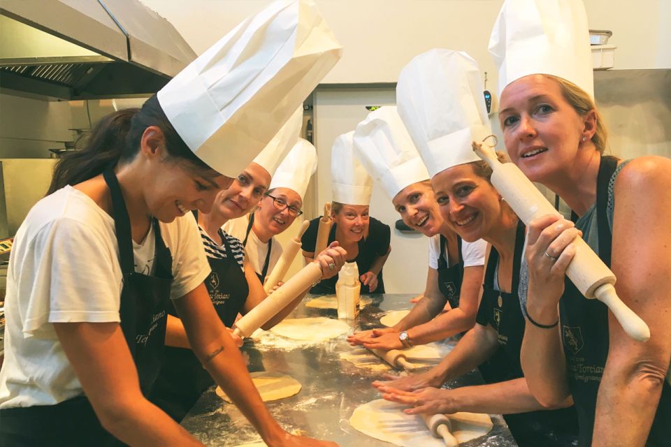 San Gimignano: 2-Hour Pizza Class & Wine Tasting - Key things I’d mark on your “must-do” list