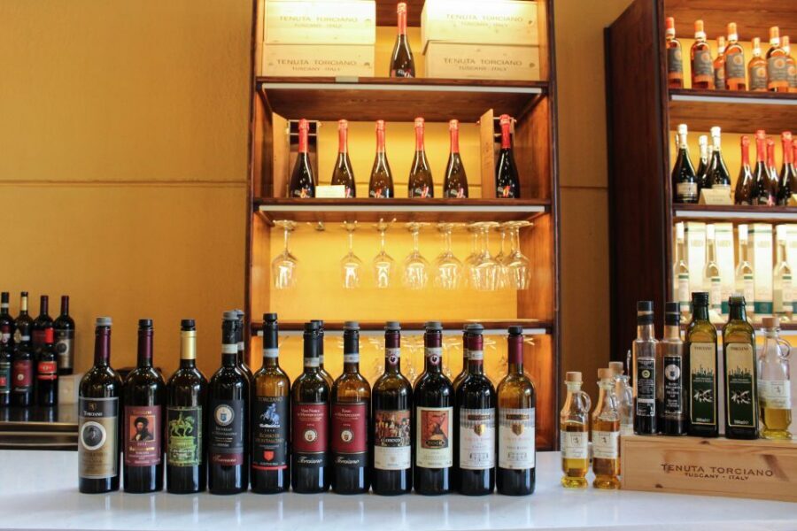 San Gimignano: 2-Hour Wine & Gourmet Tasting with Drinks - Why San Gimignano Wine Tasting Leans on Vernaccia and Chianti