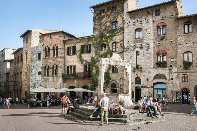 San Gimignano and Chianti Classico Wine and Food PRIVATE TOUR from Florence - Private luxury ride from Florence that saves your whole day