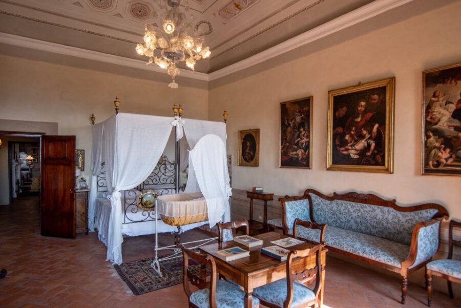 San Gimignano Campatelli Home and Tower Visit - Who should book this tower-house visit (and who might not)