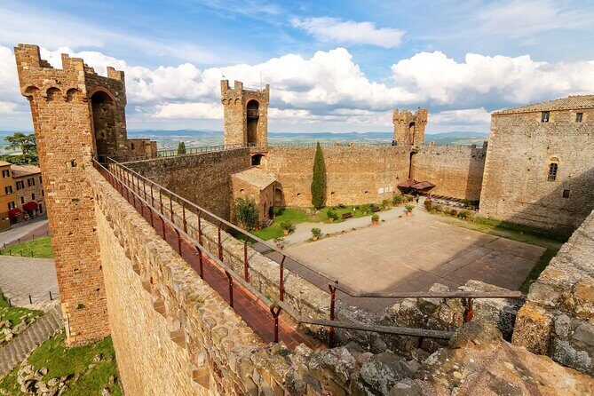 San Gimignano, Chianti and Montalcino Tour through Tuscan wine - Time on the road: how the schedule balances driving and wandering
