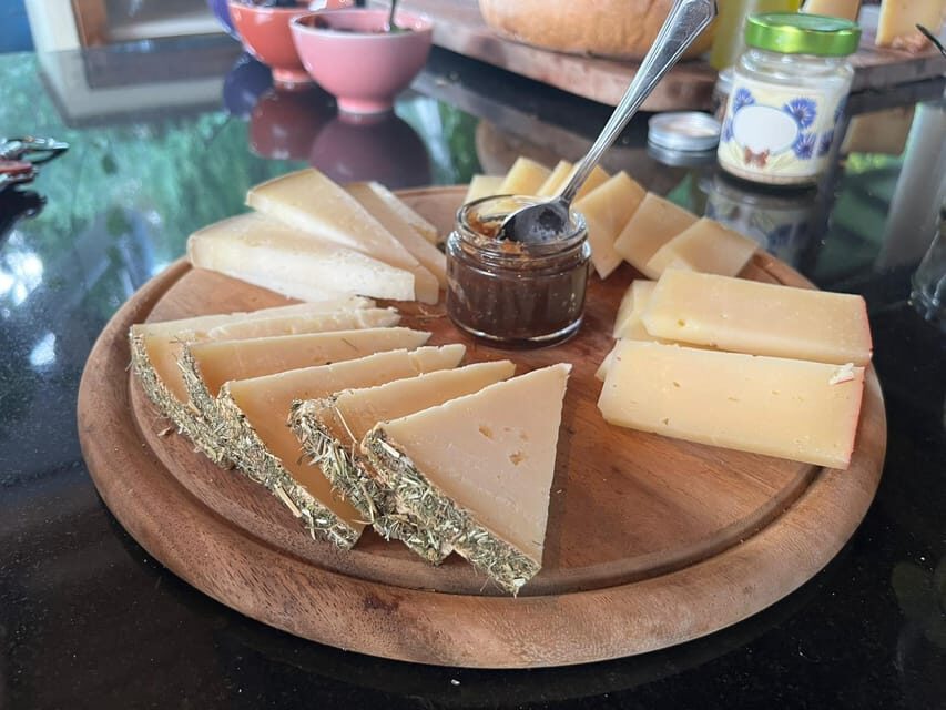 San Gimignano: Home Restaurant Luxury Dinner with Wine - Key things that make this dinner worth your evening