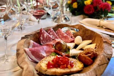 San Gimignano Romantic Dinner in the Vineyards - Wine School in the Vineyards: A Flight of DOCG and Super Tuscans