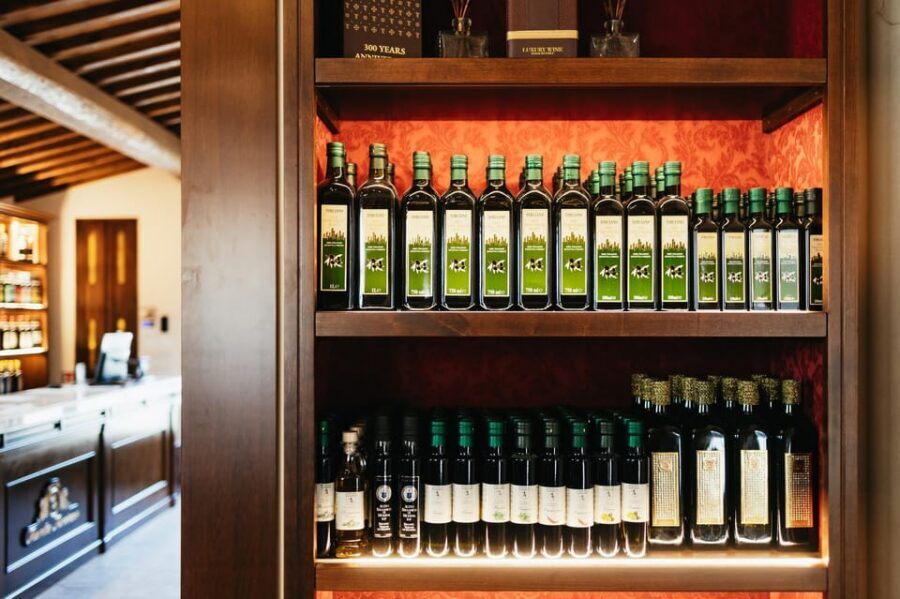 San Gimignano: Tuscan Vineyard Lunch with Wine Tasting - Price and value: is $141.61 per person worth it?
