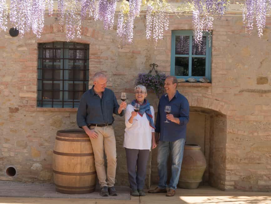 San Gimignano: Wine and Food Tasting in a Family Winery - The 8 organic wine tasting and Tuscan food pairings