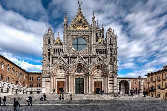 Siena and Chianti Wineries Excursion by Private Luxury Van from Florence - The Florence-to-Siena-to-Chianti format that actually makes sense