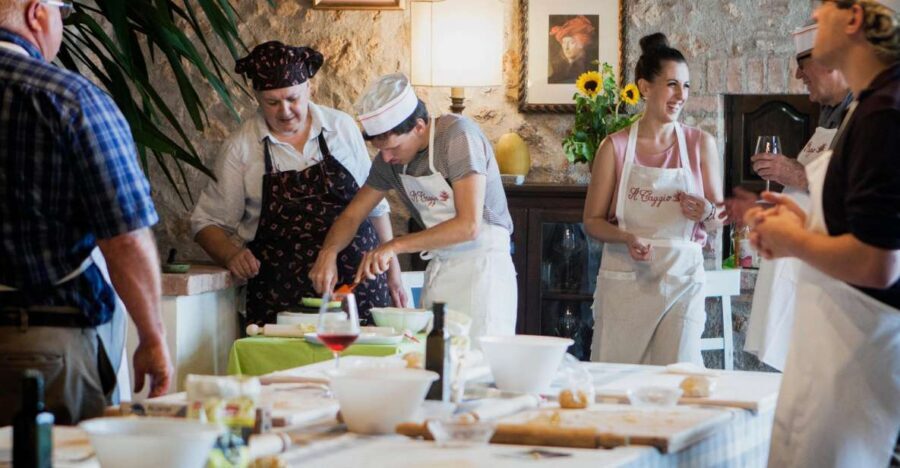 Siena countryside: cooking class in a real Tuscan farmhouse - Siena Countryside Cooking Class at Agriturismo Il Caggio: the setting and logistics that matter