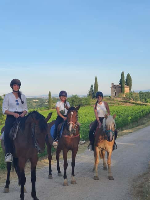 Siena: Horseback Riding Tour in the Tuscany Countryside - Siena Horseback Riding in Tuscany: close countryside views without the day-long drive