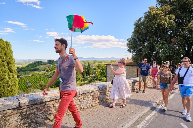 Siena, San Gimignano and Chianti Wines Day Tour from Florence - Group Size, Languages, and Headsets: Avoiding the Common Friction Points