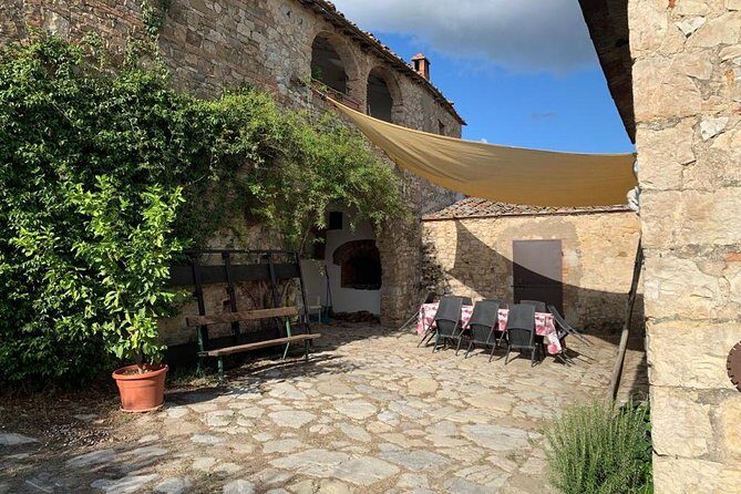 Siena: Small Group Cooking Class in Chianti Farmhouse - Included meal and drinks: what that adds to the price