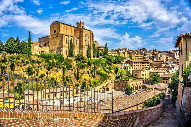 Siena’s Ultimate Food Tour: Full Tuscan Meal by Do Eat Better - Wine Pairing That Actually Teaches You Something