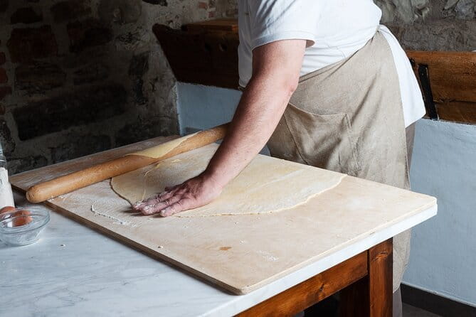 Small Group Pasta Making Class Wine Tasting in a Tuscan Castle - Getting there from Florence: meeting point and transfer reality