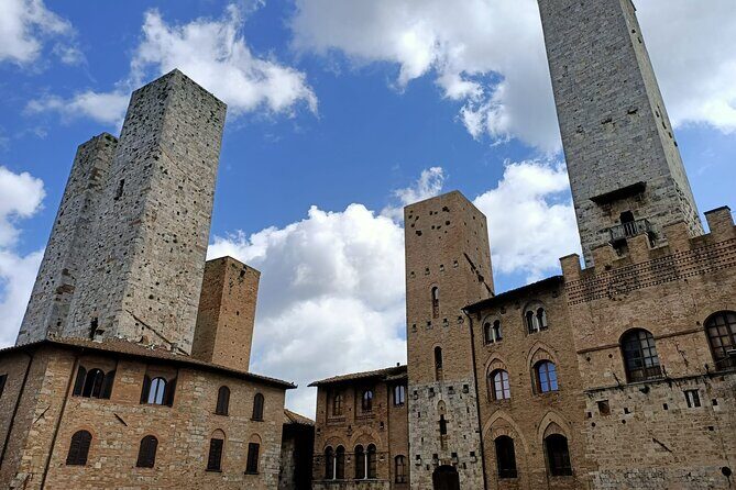 Small group San Gimignano, Tuscany & Pisa from Florence - Value and pace: is $171.71 a fair deal?