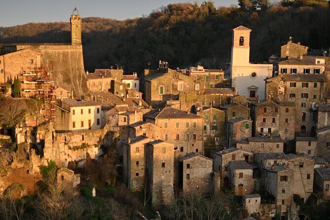 Sorano: its wonders, The Vie Cave and wine cellars - Key highlights I think you’ll care about