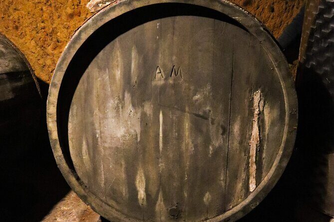 Sorano: its wonders, The Vie Cave and wine cellars - Who should book this hike (and who should skip it)
