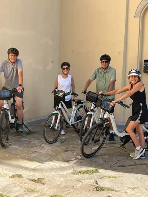 Sunset E-bike Tour of Tuscan & Florentine Hills with tasting - Guides and Group Size: What Changes the Experience