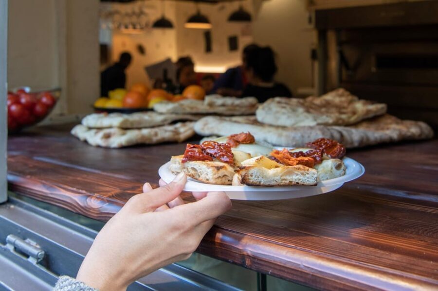 Taste of Tuscany: Food & Wine tour with Florentine Cuisine - Starting at Piazza della Passera in Oltrarno (and why it matters)