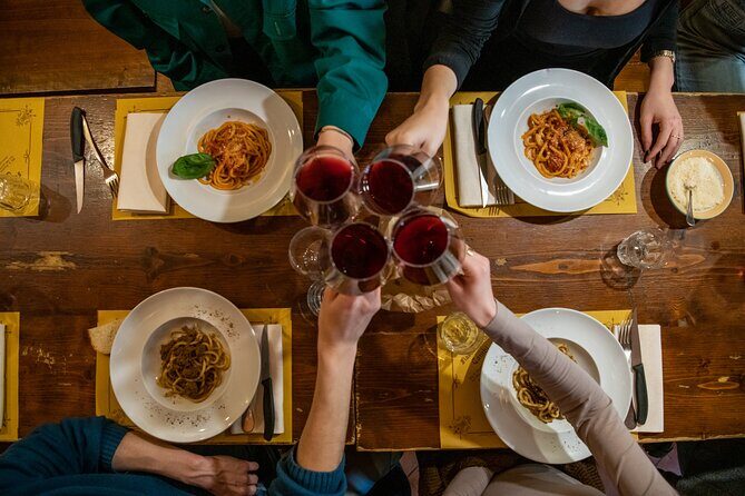 Taste the Flavours of Florence: Private Tuscan Food Tour - Quick reasons this Florence food walk hits the mark