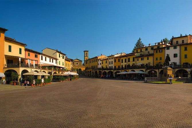 The Complete Wine Tour Brunello, Nobile, Chianti wine experience - Montepulciano and Il Nobile di Montepulciano: church time and free wandering
