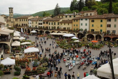 Tour of Chianti for small groups departing from Florence or surroundings - Greve in Chianti: Coffee Under the Porch and Falorni’s Market Square