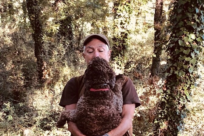 Truffle Hunting in Tuscany - Group size and timing: what to know before you commit