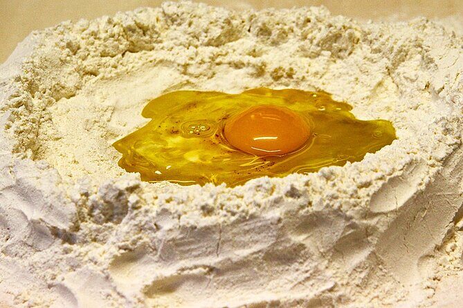Tuscan Cooking Class -Traditional Pasta Menu - Le Caggiole Farmhouse Morning: Location, Meeting Point, and Timing