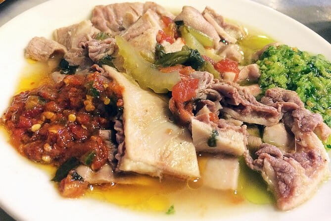 Tuscan Delicious Food Private Tour - Florence walking hits: Duomo, Uffizi Gallery area, and Piazza della Signoria