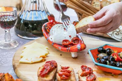 Tuscan Lunch & Winery Tour with Tasting in San Gimignano - The Farm-to-Table Lunch: From Fettunta to Dessert