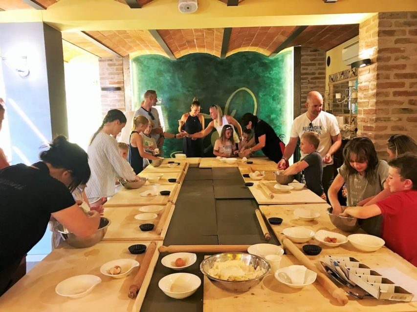 Tuscany: Cake and Biscuit Cooking Class for Kids - A Tuscany Kids Baking Class That Feels Like Family