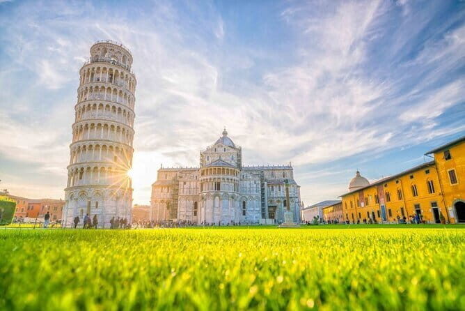 Tuscany Day Trip from Florence: Siena, San Gimignano, Pisa and Lunch at a Winery - That long Siena free-time window is the smartest part
