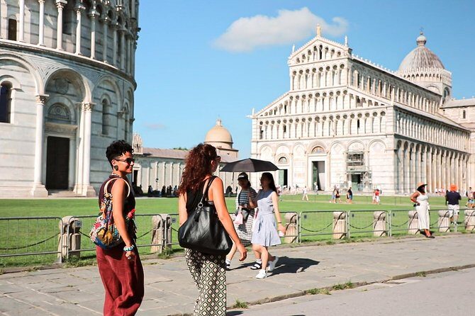 Tuscany: Day Trip to Pisa, Siena, San Gimignano, and Chianti - San Gimignano: medieval towers and a UNESCO town plan
