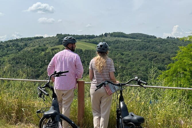 Tuscany E-Bike Tour: from Florence to Chianti with lunch and tastings - Stop 1: Piazzale Michelangelo—Florence from the best angle