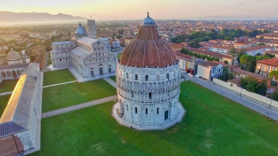 Tuscany: Self-Guided Video Tour with World's Top Experts - Hill towns and winemaking stories: Montepulciano, Pienza, Montalcino, and friends