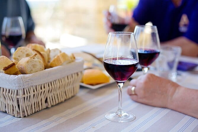 Tuscany Truffle Hunt: A Culinary Adventure - Where the truffles lead: the 4-course Tuscan feast and wine pairing