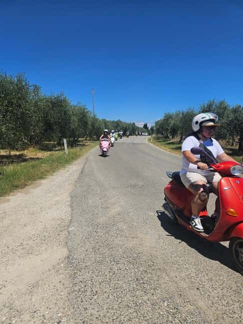 Tuscany: Vespa Tour with Traditional Lunch - Key highlights at a glance