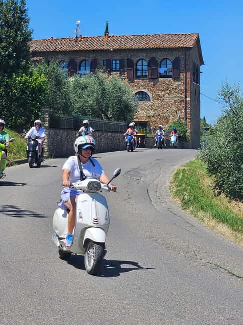 Tuscany: Vespa Tour with Traditional Lunch - Meeting point at Via dei Pandolfini and the short van hop out of Florence