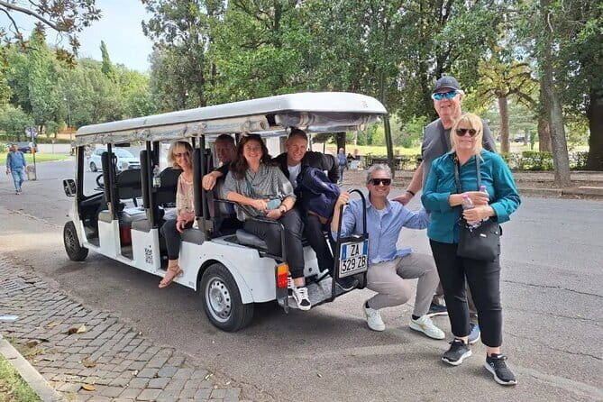Vintage Fiat 500 Wine Tour and Tuscan Lunch at Farm in Chianti - Farm and winery time: tasting with people who make the product
