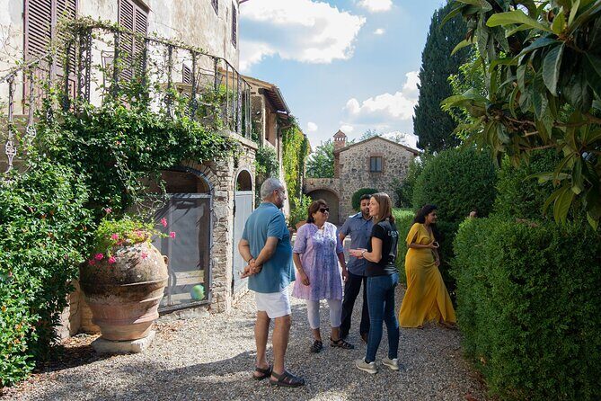 VIP Chianti, Brunello wine & Pienza with lunch From Siena - Castellina in Chianti: Boutique Winery Lunch With Cellars Dating to 1500