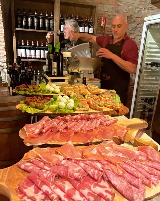 Wine Tasting Experience with Three Types of Tuscan Wine - The guide style: explanations that stick (and names you’ll hear)