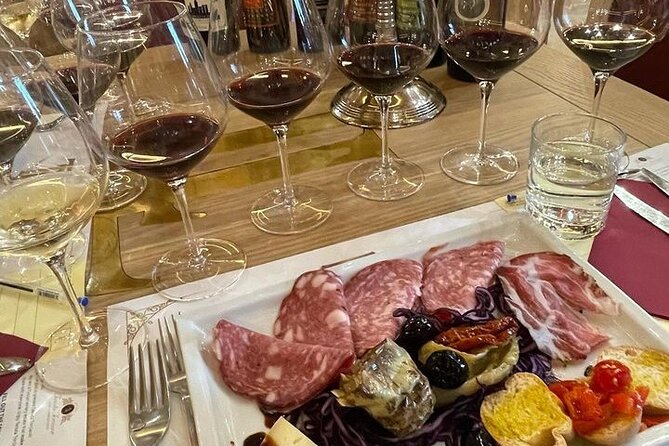 Wine Tasting & Shuttle Service - Wine Tasting and Paired Lunch: How the Meal Works